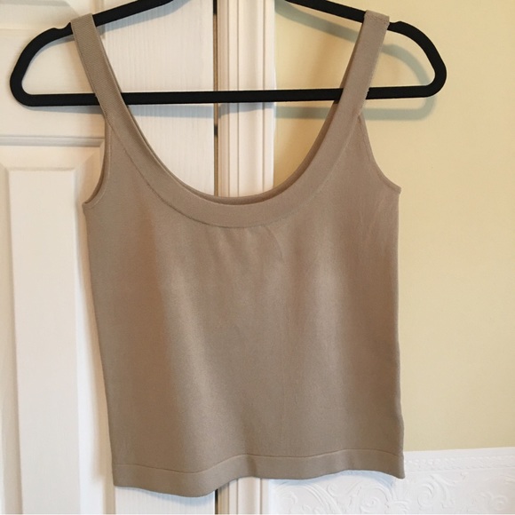 Tops - Beige Fitted Sleeveless Crop Top woman’s size small by Linda Allard Ellen Tracy